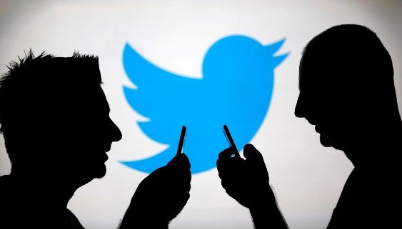 get traffic on Twitter