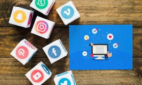 Pros and Cons of Social Media Advertising